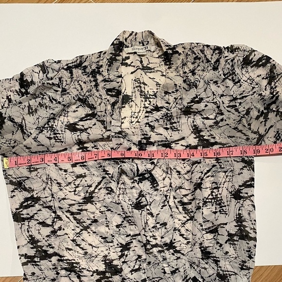 FOREVER 21 Blouse Size S - Picture 6 of 9